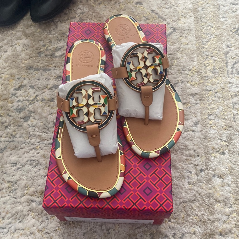 Brand new! Tory Burch Sandals - size 8.5